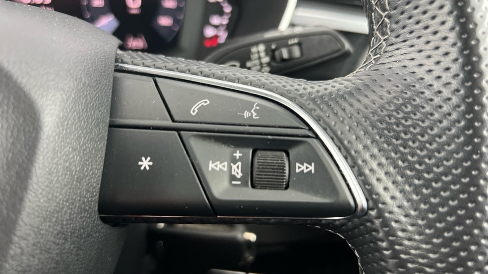 Used Audi Q3 2021 for sale - 76154909: Photo 37