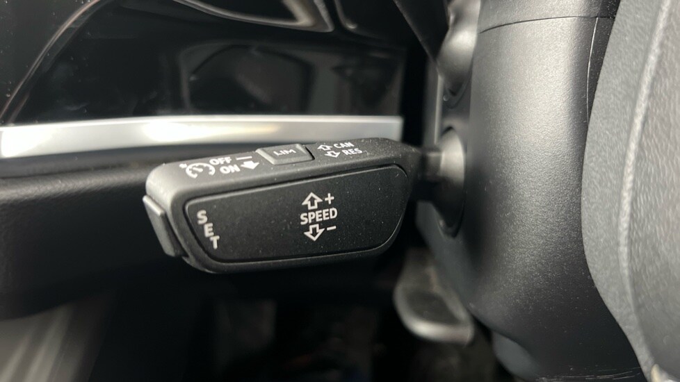 Used Audi Q3 2021 for sale - 76154909: Photo 39