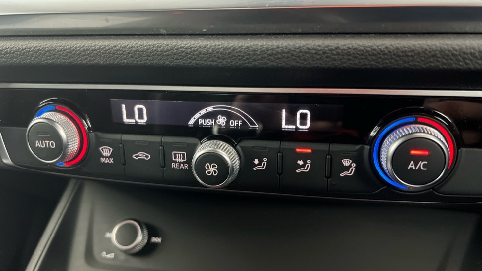 Used Audi Q3 2021 for sale - 76154909: Photo 45