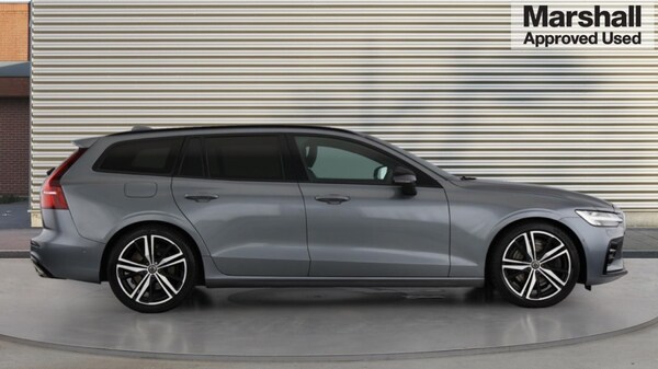 Used Volvo V60 2019 for sale - 76265502: Photo 2