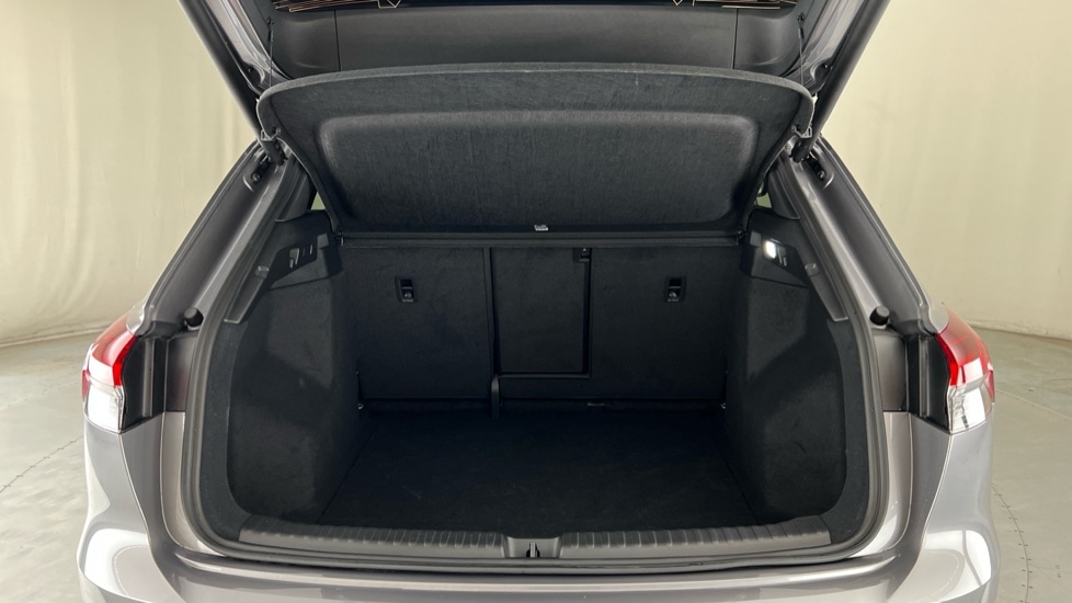 Used Audi Q4 e-tron 2025 for sale - 76874862: Photo 18