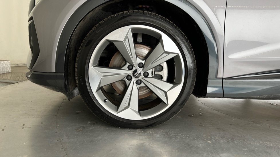 Used Audi Q4 e-tron 2025 for sale - 76874862: Photo 21