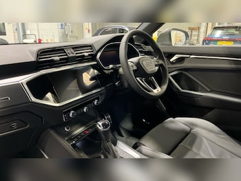 Used Audi Q3 2025 for sale - 75602786: Photo