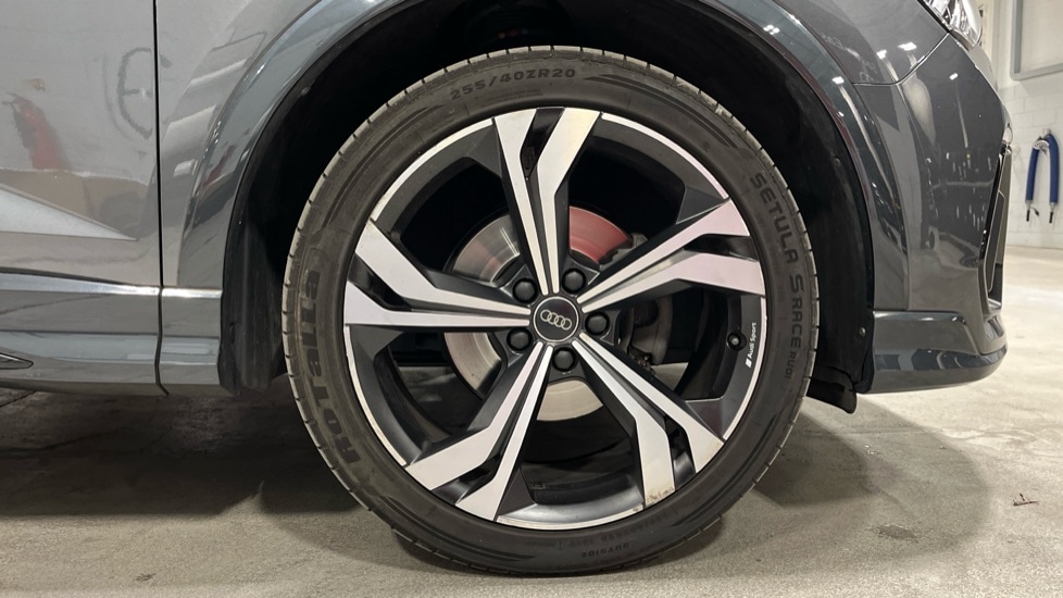 Used Audi Q3 2020 for sale - 76954468: Photo 5