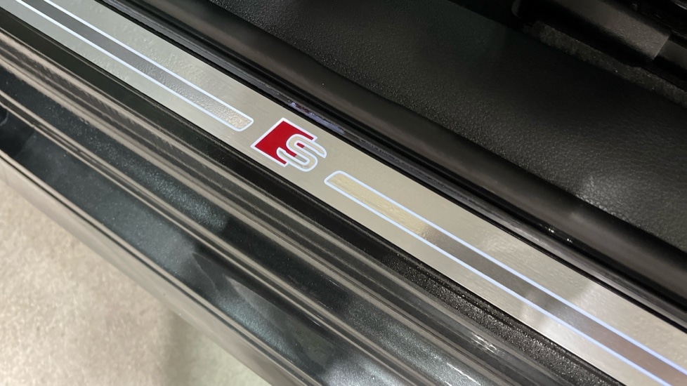 Used Audi A3 2018 for sale - 76044178: Photo 37