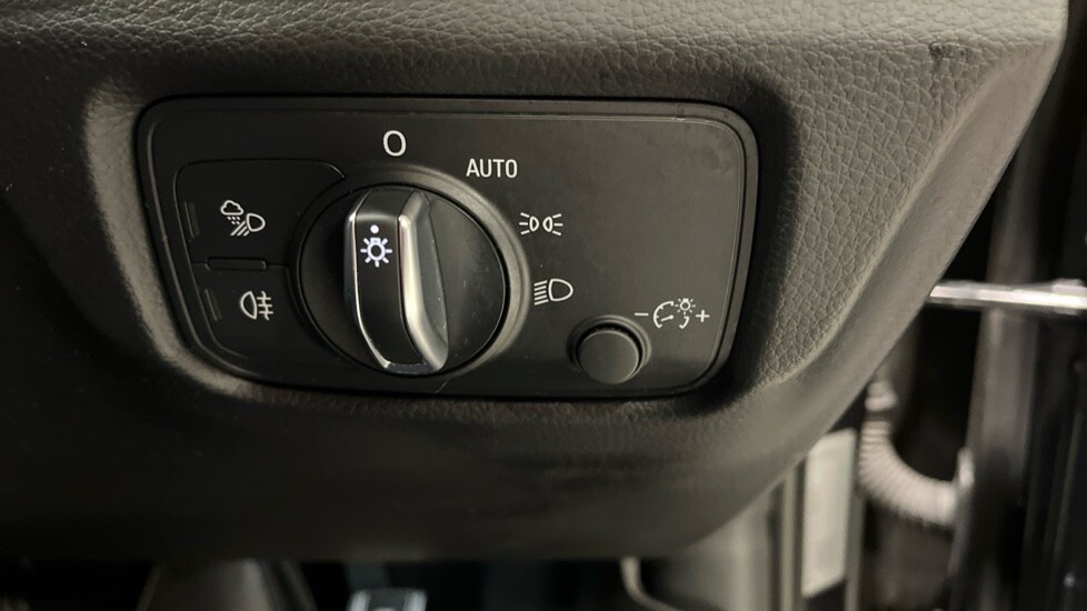 Used Audi A3 2018 for sale - 76044178: Photo 42