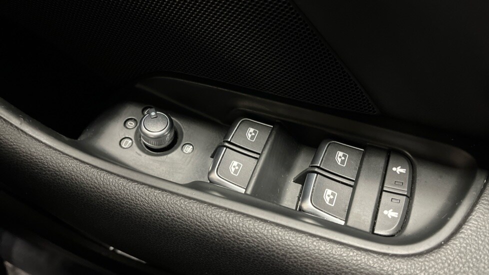 Used Audi A3 2018 for sale - 76044178: Photo 43