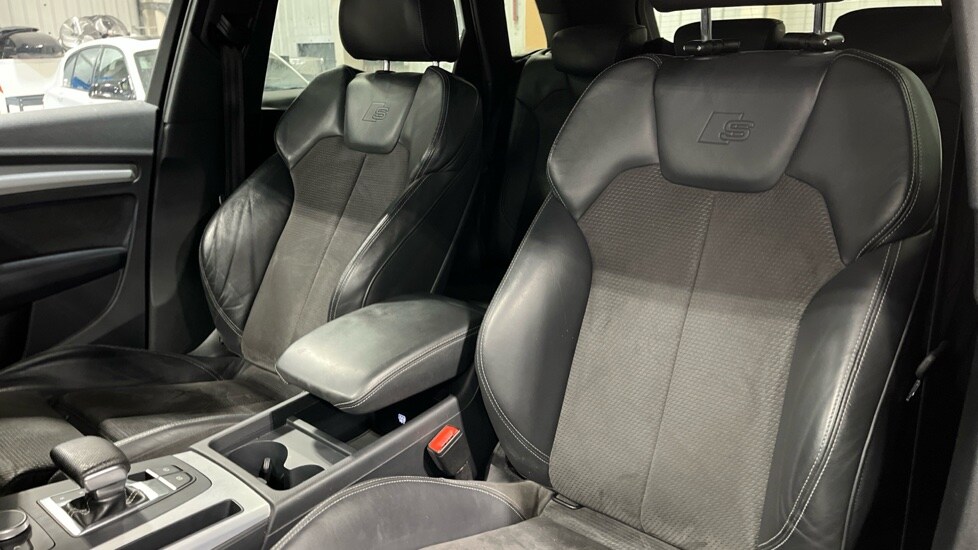 Used Audi Q5 2018 for sale - 76563890: Photo 17