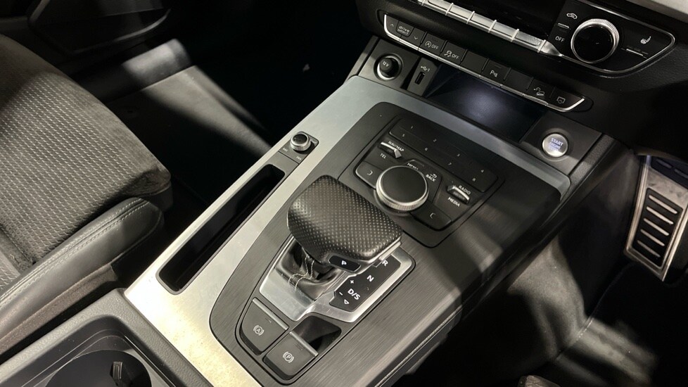 Used Audi Q5 2018 for sale - 76563890: Photo 19