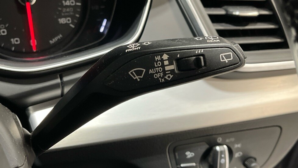 Used Audi Q5 2018 for sale - 76563890: Photo 30