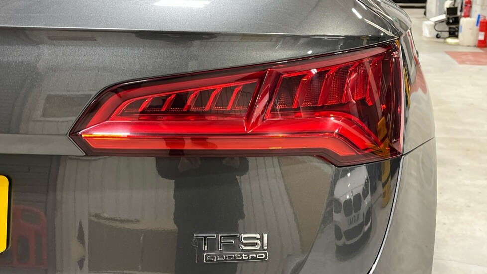 Used Audi Q5 2018 for sale - 76563890: Photo 33