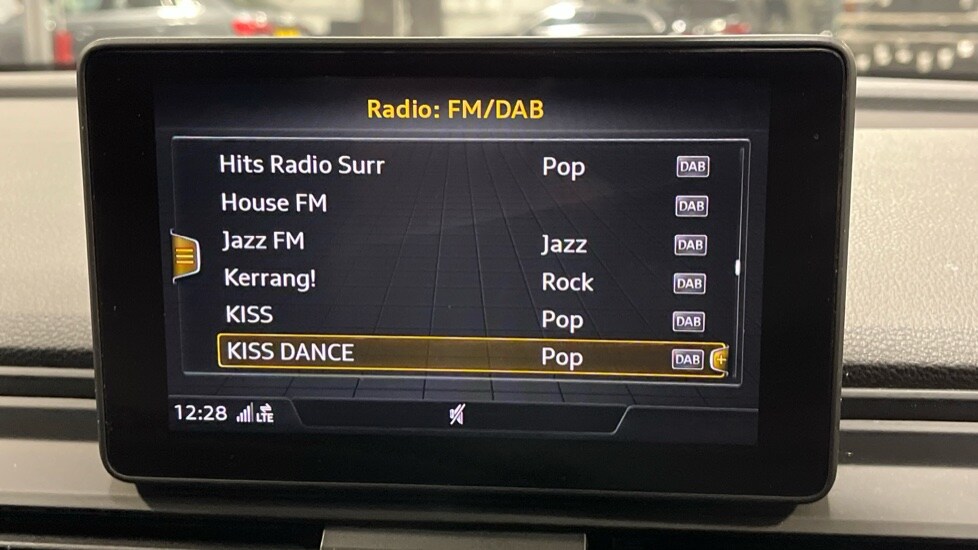 Used Audi Q5 2018 for sale - 76563890: Photo 36