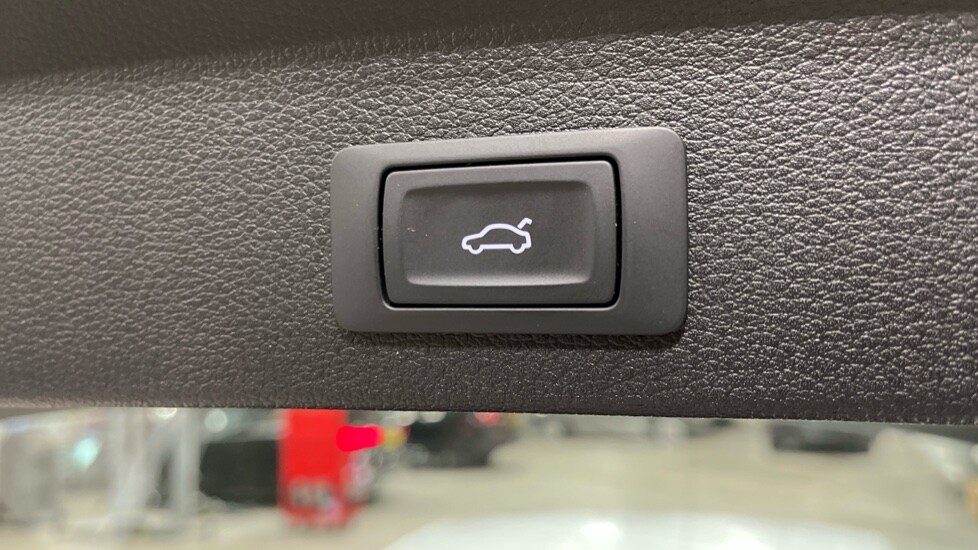 Used Audi Q2 2021 for sale - 77018372: Photo 40