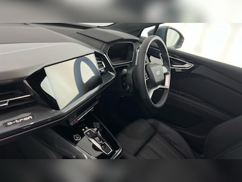 Used Audi Q4 e-tron 2024 for sale - 76172402: Photo