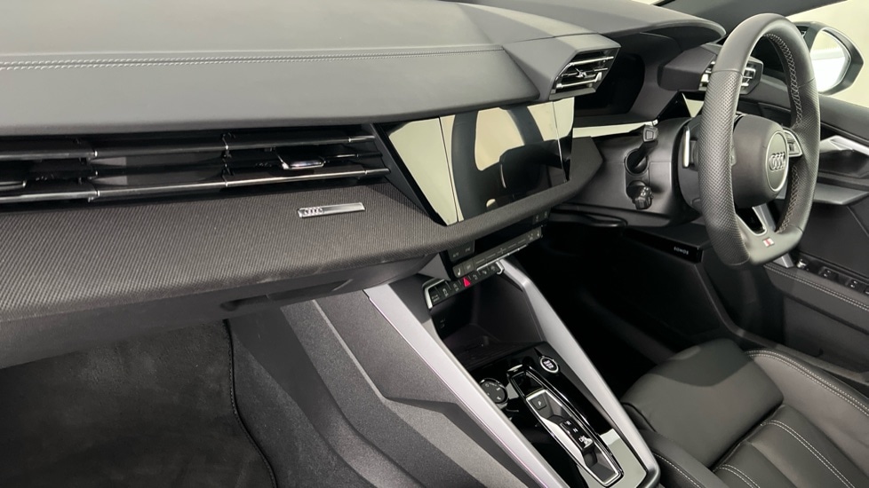 Used Audi A3 2025 for sale - 76552269: Photo 2