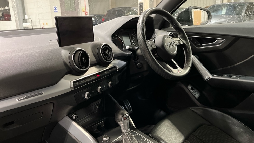 Used Audi Q2 2020 for sale - 76062288: Photo 2