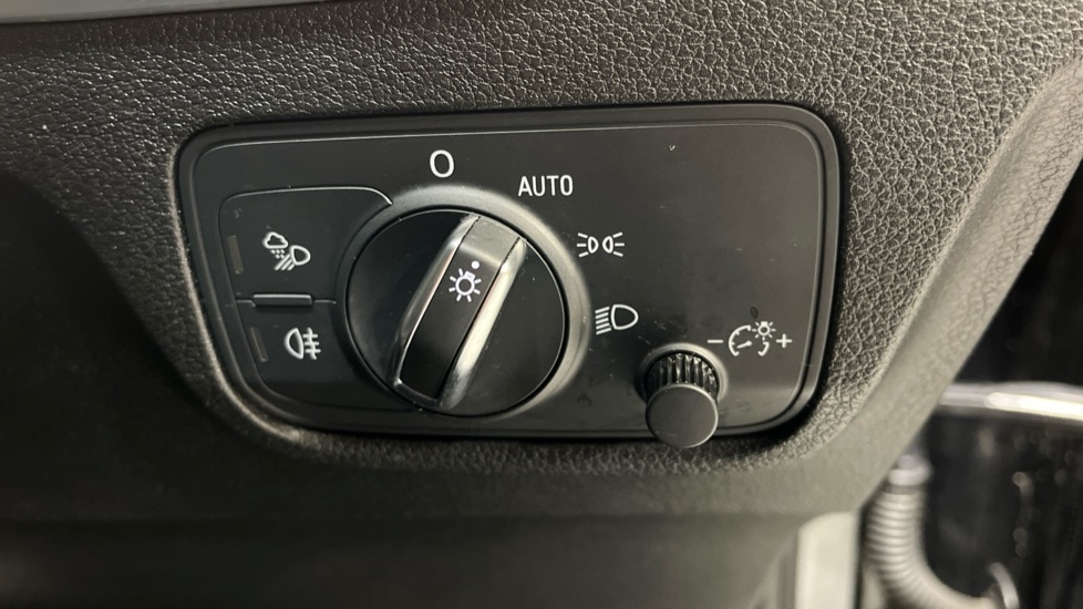 Used Audi Q2 2020 for sale - 76062288: Photo 39