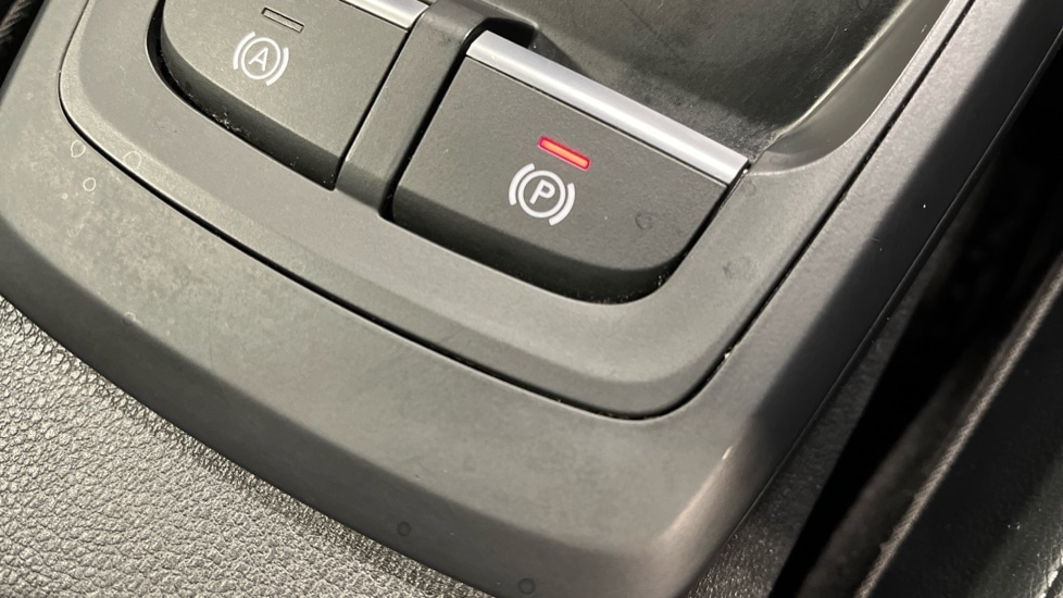 Used Audi Q2 2020 for sale - 76062288: Photo 40