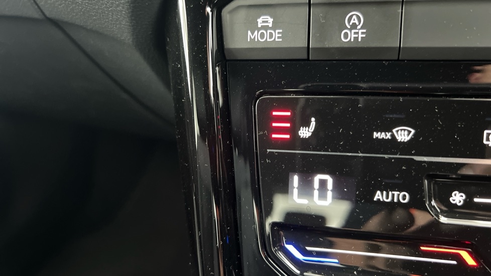 Used Volkswagen T-Roc 2023 for sale - 76025286: Photo 46