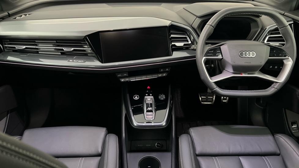 Used Audi Q4 e-tron 2025 for sale - 76874824: Photo 12