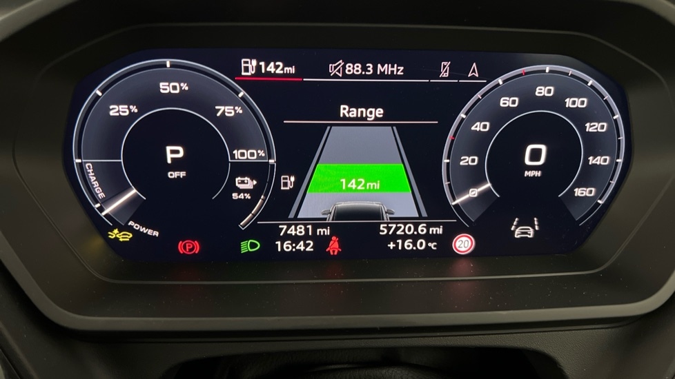 Used Audi Q4 e-tron 2025 for sale - 76874824: Photo 14