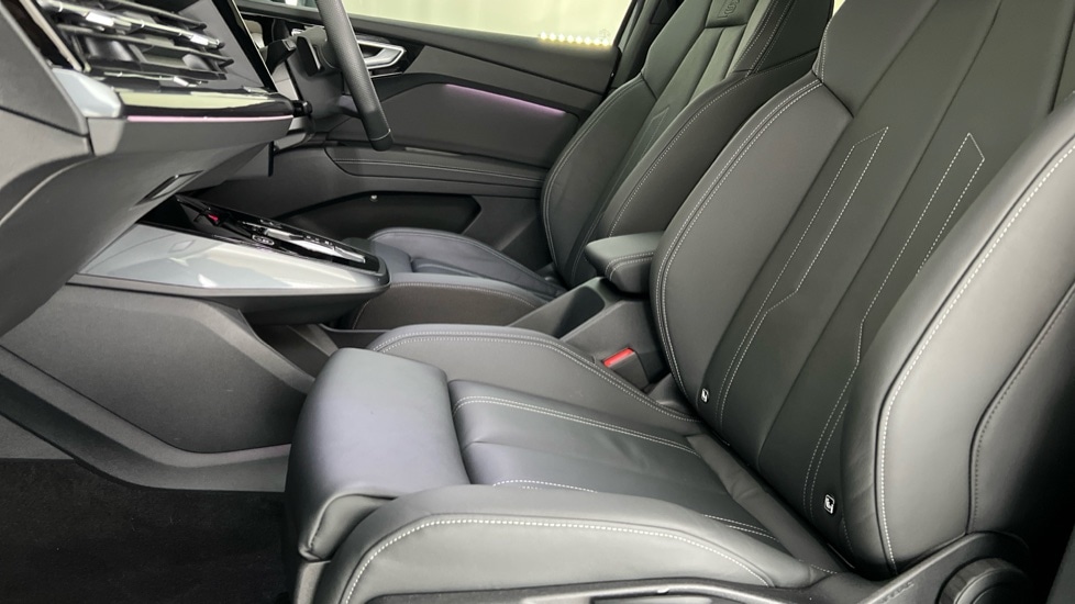Used Audi Q4 e-tron 2025 for sale - 76874824: Photo 17