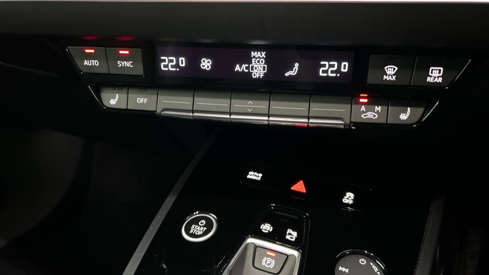 Used Audi Q4 e-tron 2025 for sale - 76874824: Photo 36