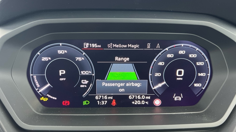 Used Audi Q4 e-tron 2025 for sale - 76873247: Photo 14