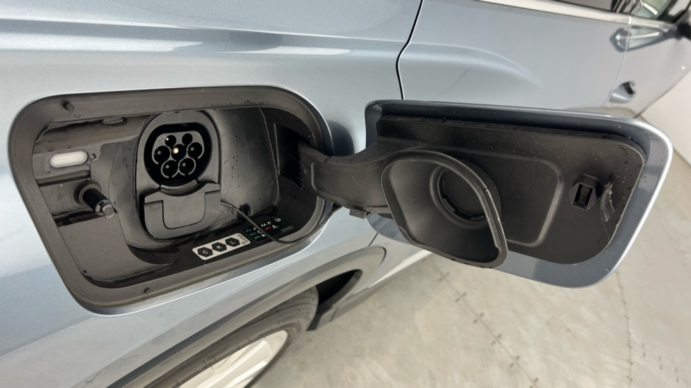 Used Audi Q4 e-tron 2025 for sale - 76873247: Photo 26