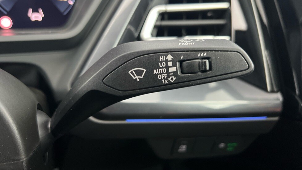 Used Audi Q4 e-tron 2025 for sale - 76873247: Photo 33