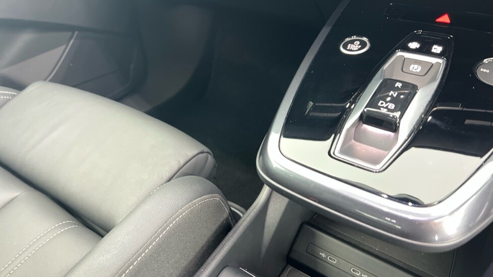 Used Audi Q4 e-tron 2025 for sale - 76873247: Photo 35