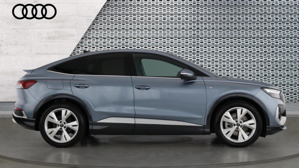 Used Audi Q4 e-tron 2025 for sale - 76873247: Photo 4