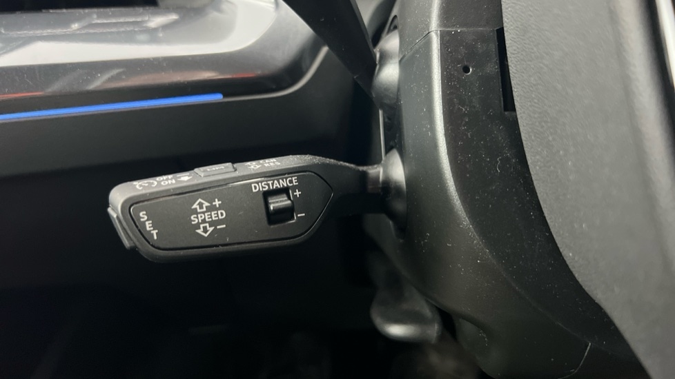 Used Audi Q4 e-tron 2025 for sale - 76873247: Photo 47