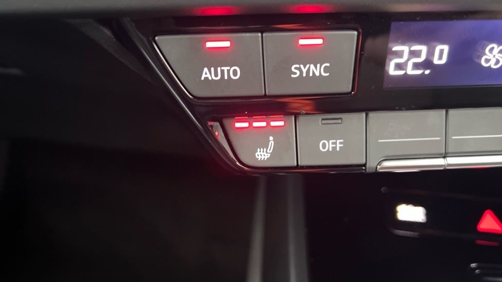 Used Audi Q4 e-tron 2025 for sale - 76873247: Photo 52