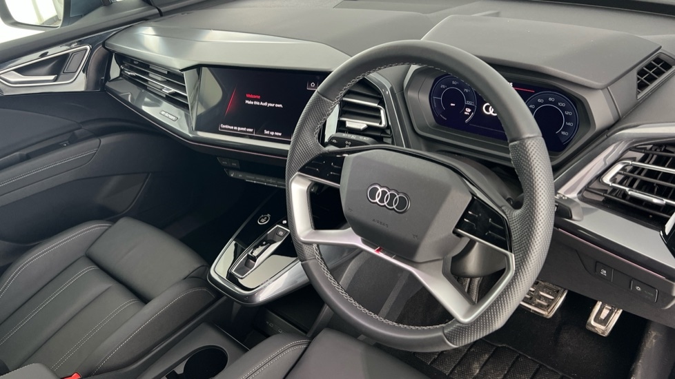 Used Audi Q4 e-tron 2025 for sale - 76873247: Photo 6