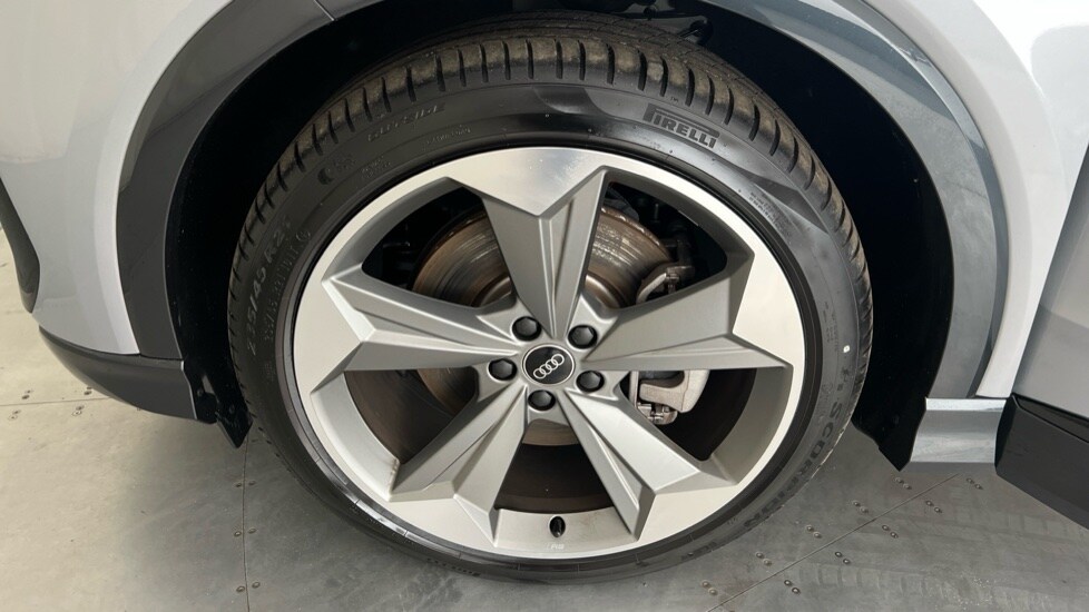 Used Audi Q4 e-tron 2024 for sale - 76172425: Photo 21