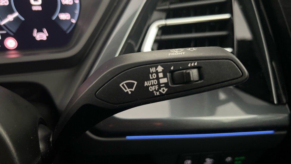 Used Audi Q4 e-tron 2024 for sale - 76172425: Photo 32