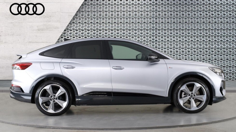 Used Audi Q4 e-tron 2024 for sale - 76172425: Photo 4