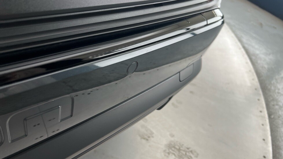 Used Audi Q4 e-tron 2024 for sale - 76172425: Photo 56