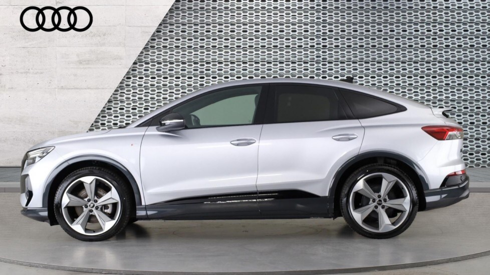 Used Audi Q4 e-tron 2024 for sale - 76172425: Photo 9