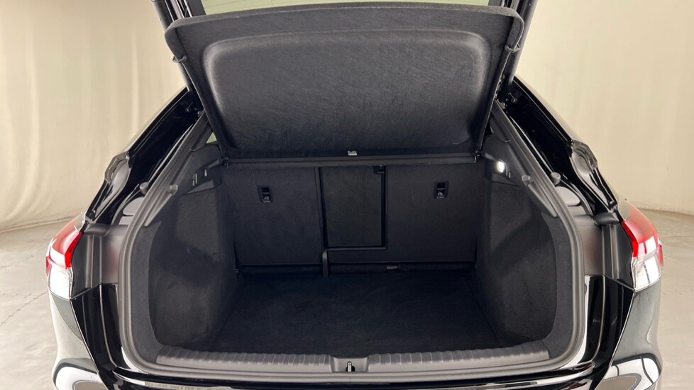 Used Audi Q4 e-tron 2025 for sale - 76609520: Photo 18