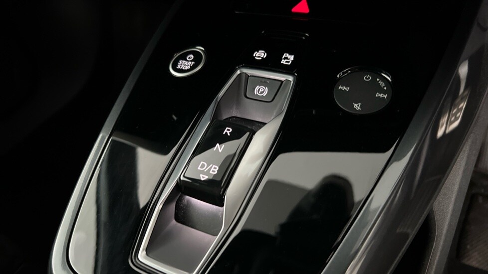 Used Audi Q4 e-tron 2025 for sale - 76609520: Photo 19