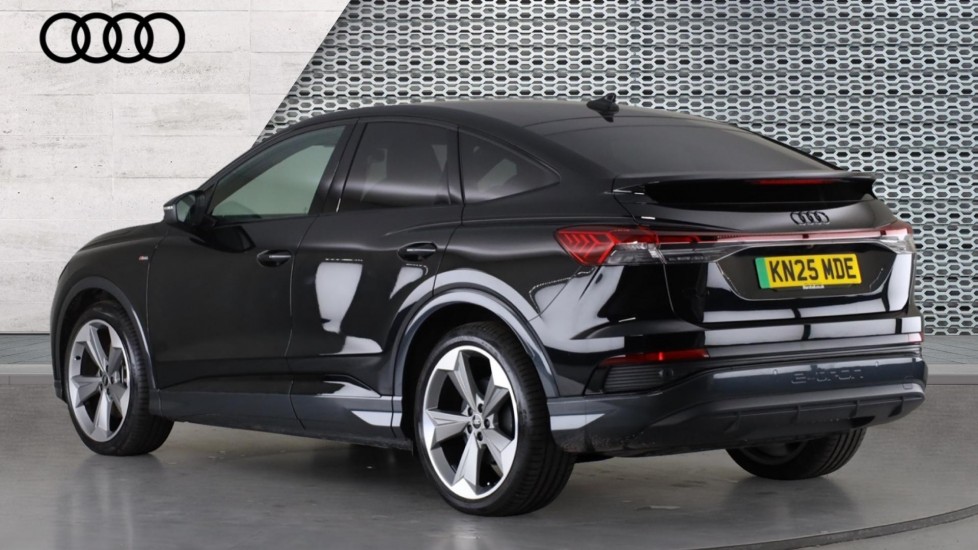 Used Audi Q4 e-tron 2025 for sale - 76609520: Photo 3