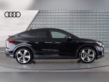 Used Audi Q4 e-tron 2025 for sale - 76609520: Photo