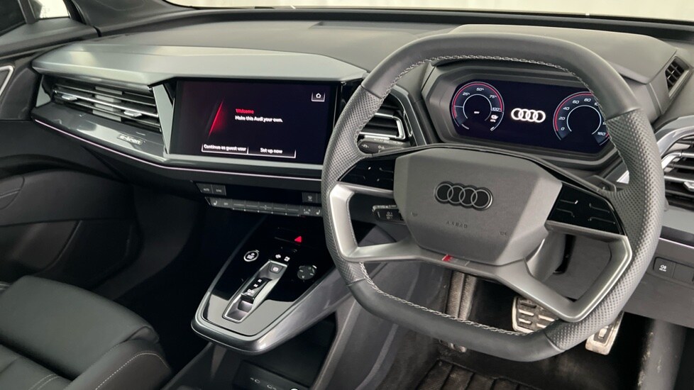Used Audi Q4 e-tron 2025 for sale - 76609520: Photo 6
