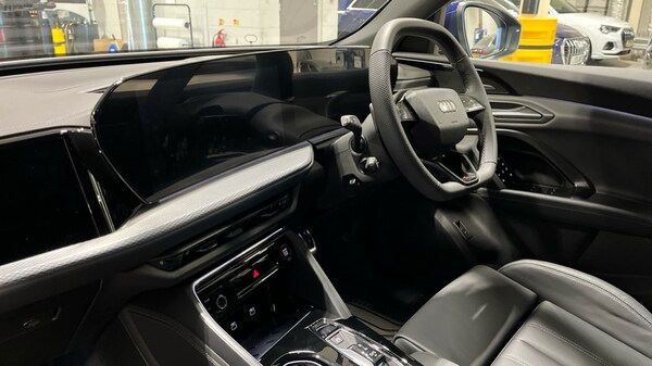 Used Audi Q5 2025 for sale - 75602866: Photo 2