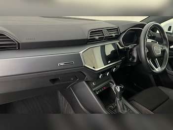 Used Audi Q3 2021 for sale - 75471462: Photo