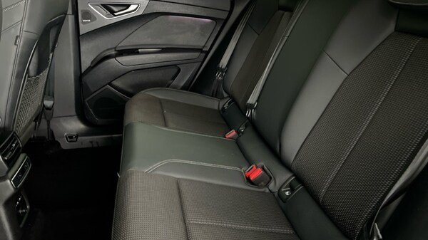 Used Audi Q4 e-tron 2022 for sale - 76217087: Photo 15