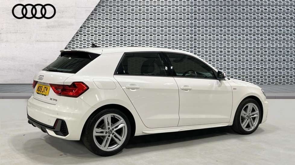 Used Audi A1 2019 for sale - 76942914: Photo 8
