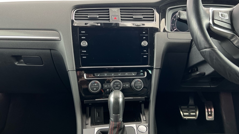 Used Volkswagen Golf 2019 for sale - 76458841: Photo 12